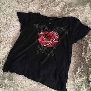 Cutout Choker Graphic Tee